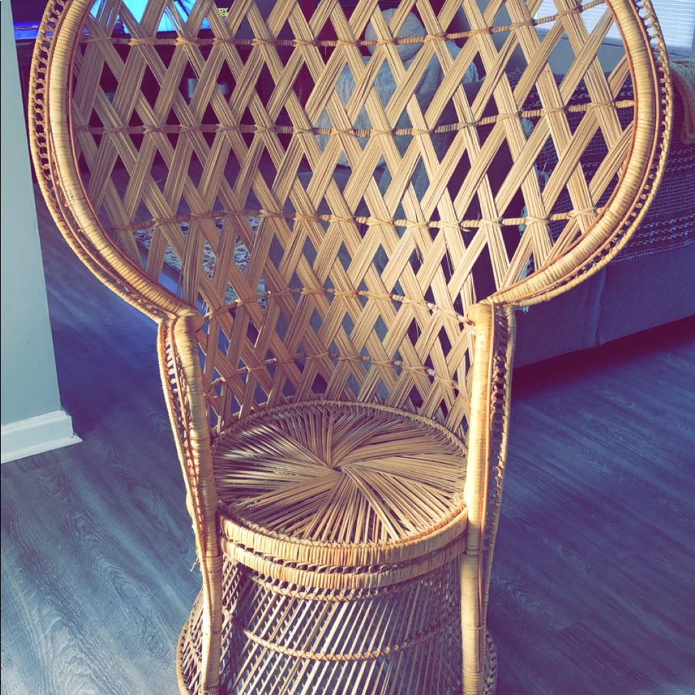 Vintage perfect condition peacock chair